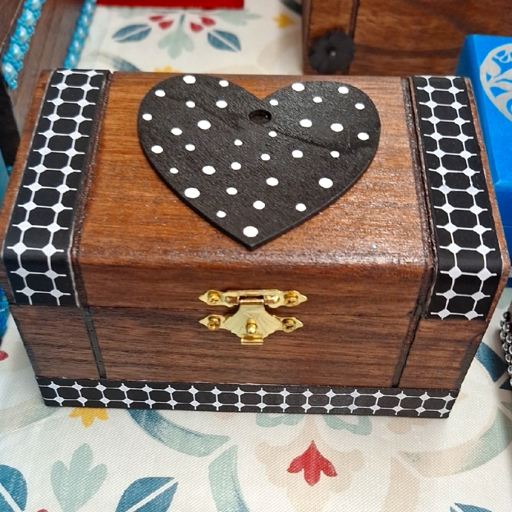Wooden Jewelry Box with Black and White Polka Dot Heart